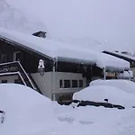 Hotell Le Genepy Tignes