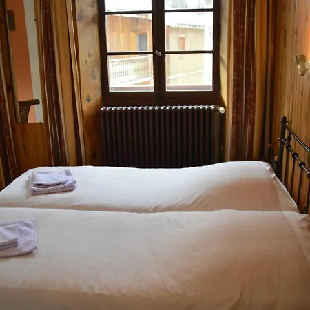 Hotel Le Genepy