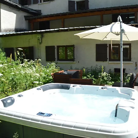 Hotel Le Genepy