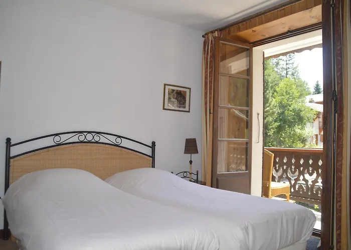 Le Genepy Hotel 2*