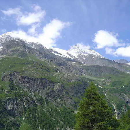 Le Genepy Hotel Tignes