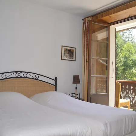 Le Genepy Hotel 2*