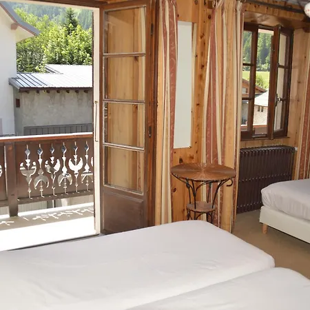 Hotel Le Genepy